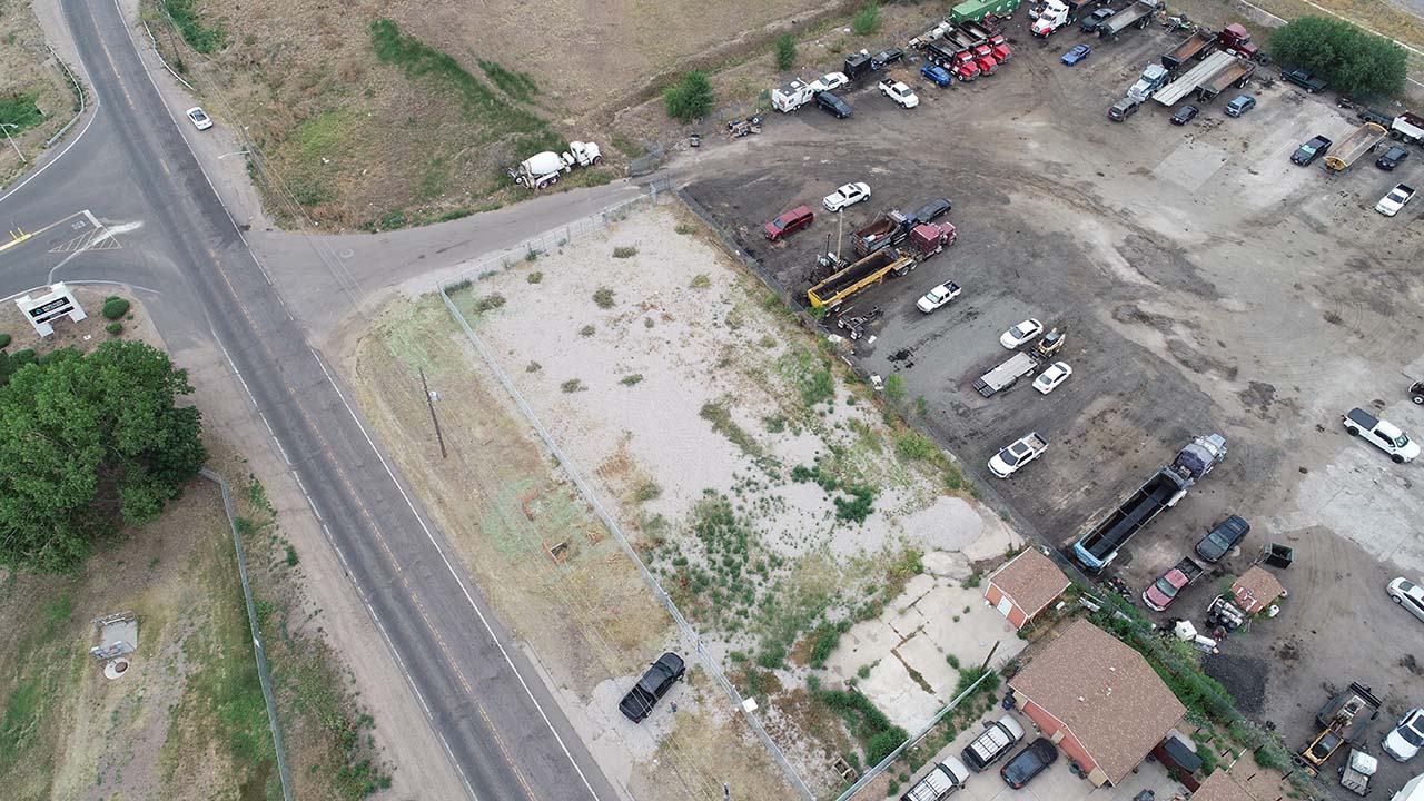 6495 York St Yard 2