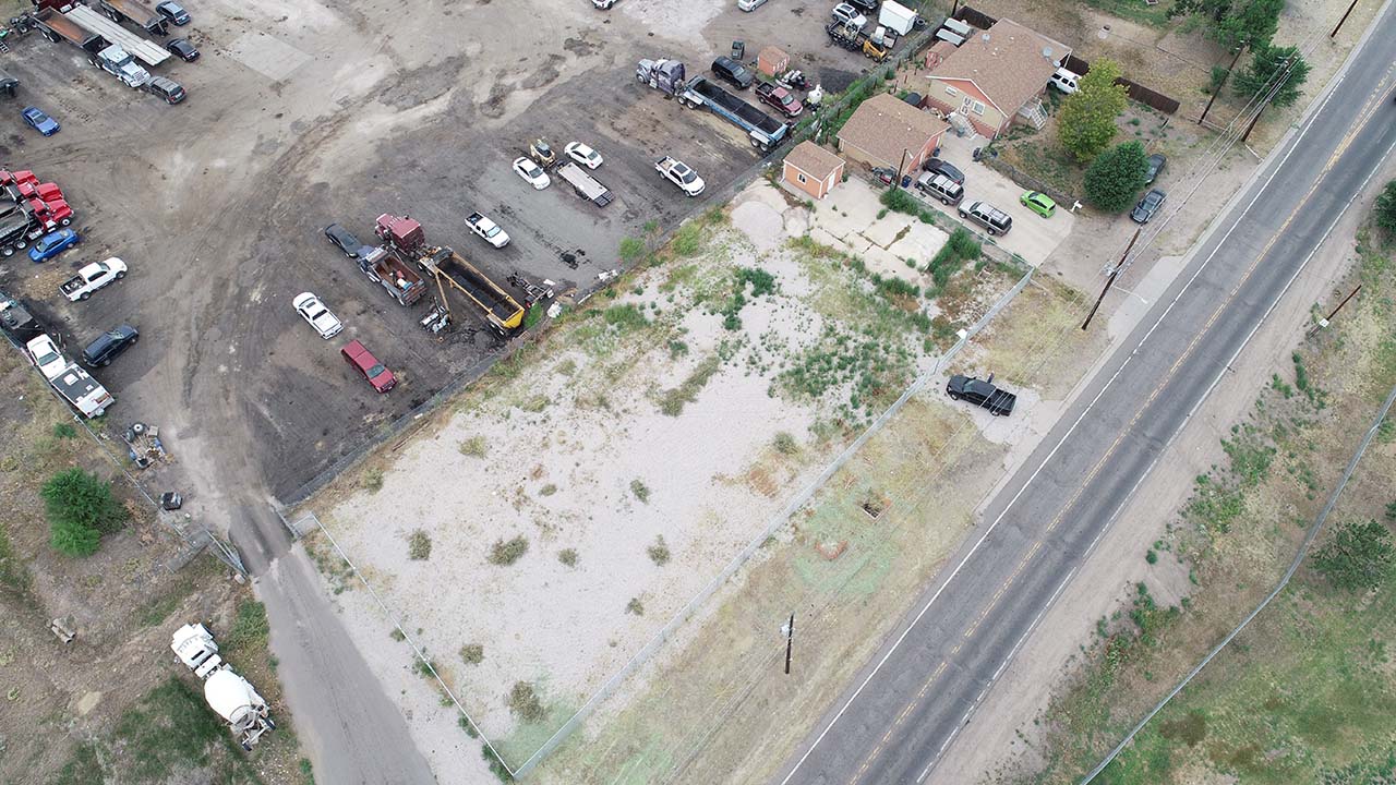 6495 York St Yard 2
